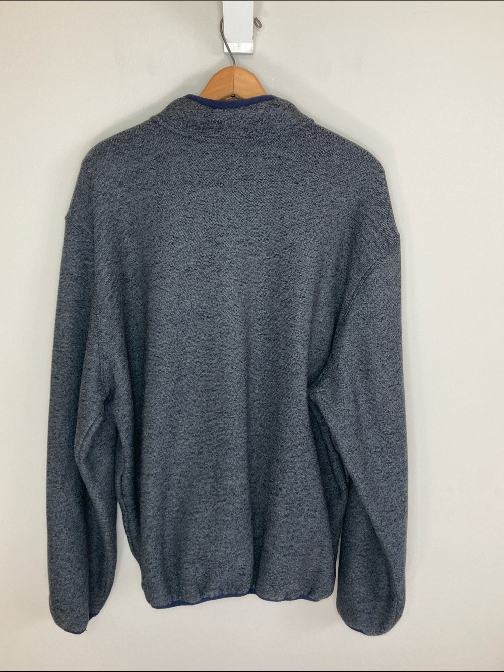 Eddie Bauer Gray Heather Fleece Crewneck Pullover with Blue Trim, Men’s Size XXL - Picture 7 of 8